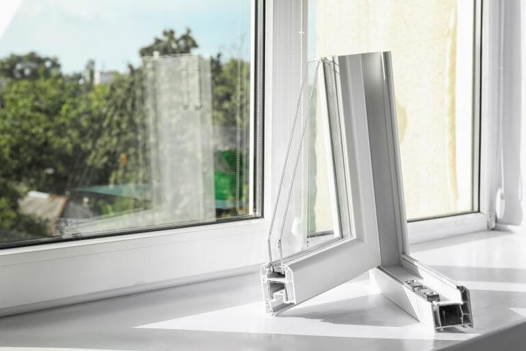 fenêtre pvc sur mesure à poser soi-même diy en moselle-est